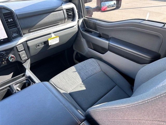2024 Ford F-250 Super Duty XLT - Photo 18