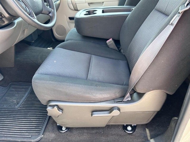 2011 Chevrolet Silverado 1500 Work Truck - Photo 18