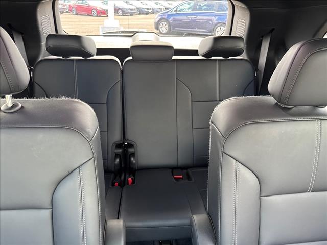 2024 GMC Acadia Elevation - Photo 18