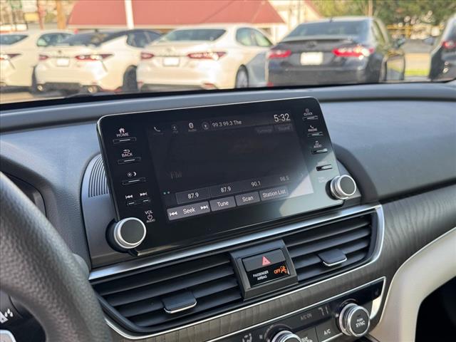 2019 Honda Accord Hybrid EX - Photo 18