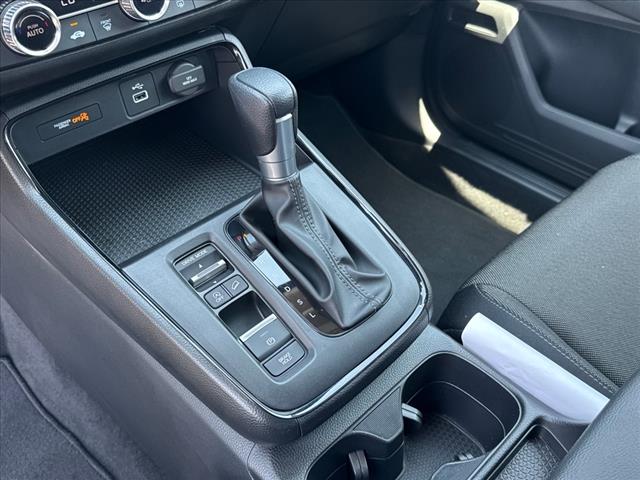 2025 Honda CR-V LX - Photo 18