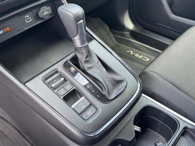 2025 Honda CR-V LX - Photo 18