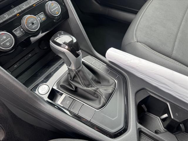 2024 Volkswagen Taos SE - Photo 18