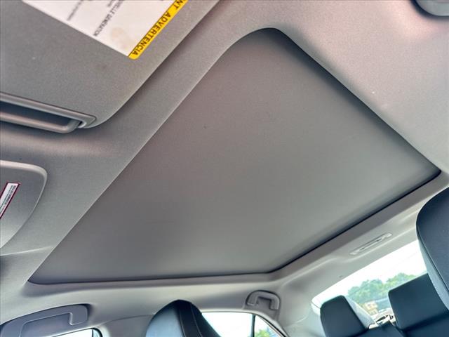 2021 Toyota Camry XSE - Photo 18