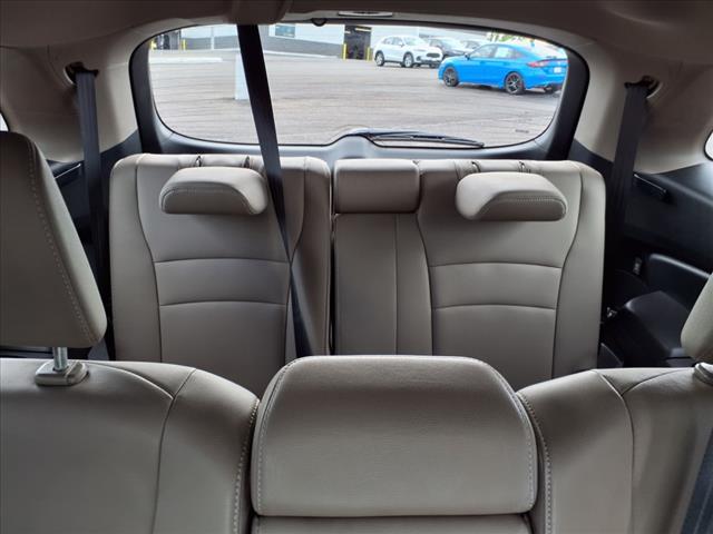 2022 Honda Pilot SE - Photo 18