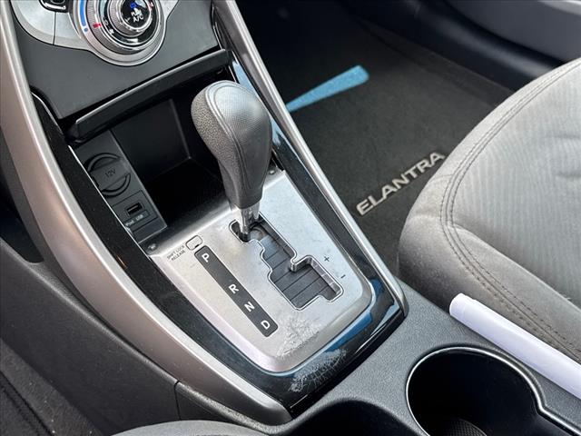 2013 Hyundai ELANTRA GLS - Photo 18