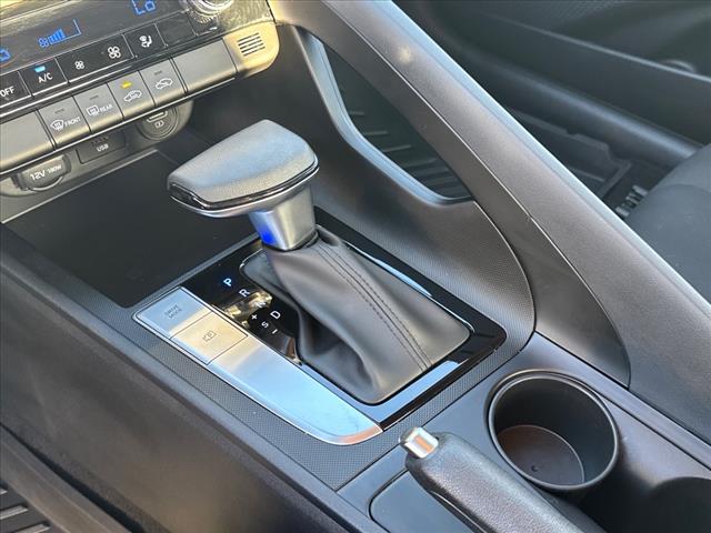2023 Hyundai ELANTRA SEL - Photo 18