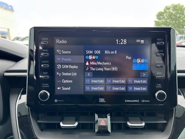 2022 Toyota Corolla Cross XLE - Photo 18