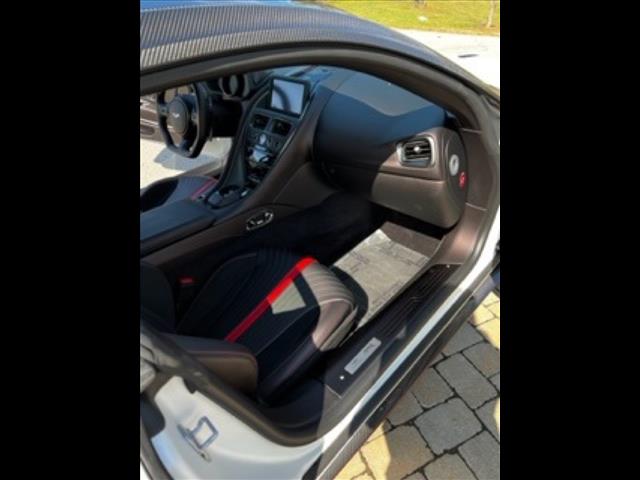 2020 Aston Martin DB11 AMR - Photo 18