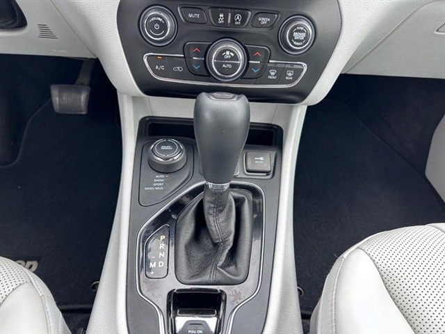 2019 Jeep Cherokee Limited - Photo 19