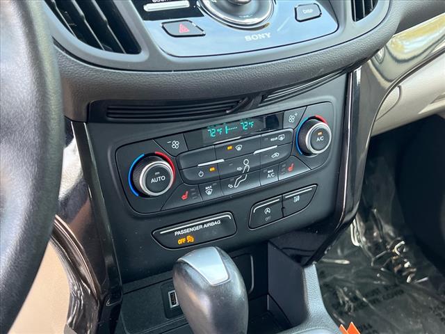 2017 Ford Escape Titanium - Photo 19