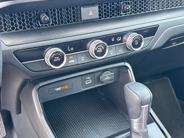 2024 Honda CR-V LX - Photo 19