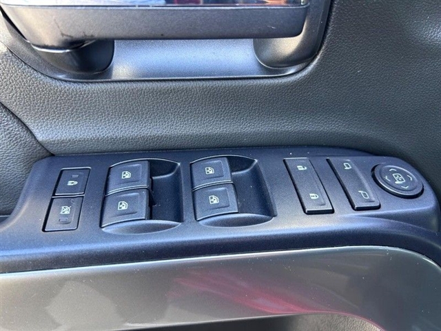 2018 Chevrolet Silverado 1500 LT - Photo 19