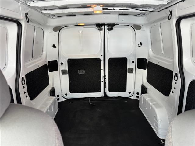 2021 Nissan NV200 SV - Photo 19