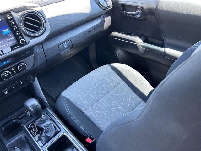 2021 Toyota Tacoma TRD Sport - Photo 19