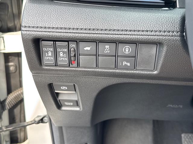 2024 Honda Odyssey Touring - Photo 19