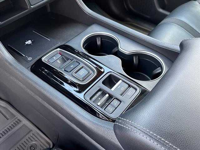 2023 Honda Pilot Touring - Photo 19