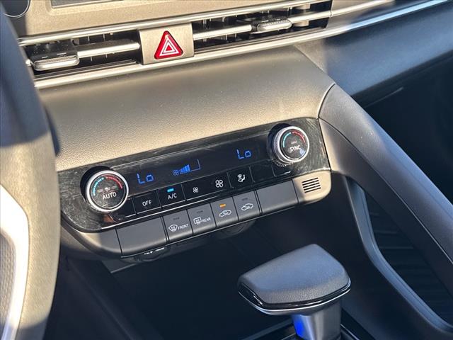 2023 Hyundai ELANTRA SEL - Photo 19