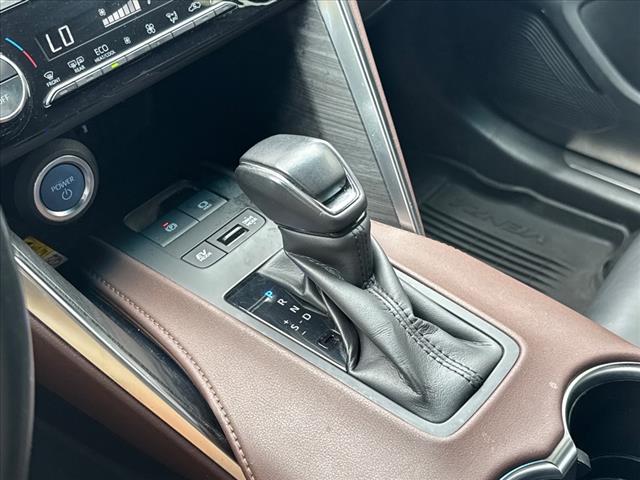 2021 Toyota Venza XLE - Photo 19