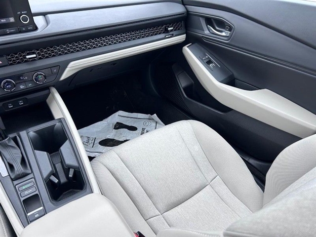 2024 Honda Accord EX - Photo 20