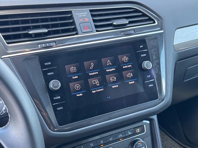 2021 Volkswagen Tiguan SE 4Motion - Photo 20
