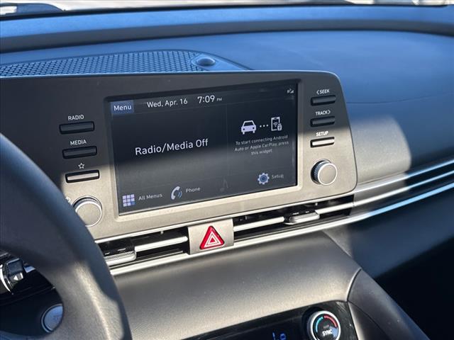 2023 Hyundai ELANTRA SEL - Photo 20