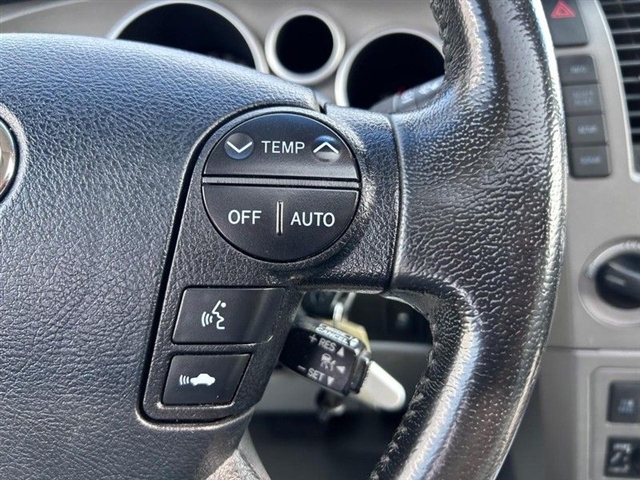 2011 Toyota Sequoia Platinum - Photo 20