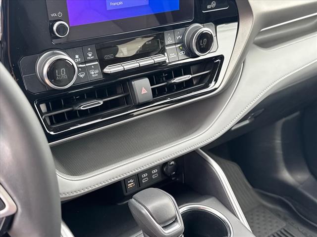 2023 Toyota Highlander LE - Photo 20
