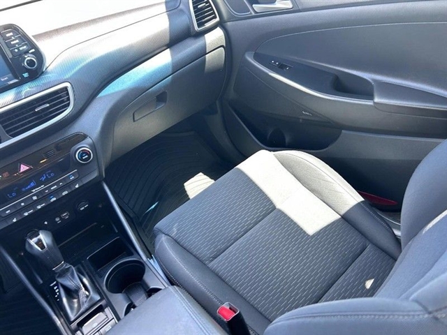 2020 Hyundai TUCSON Sport - Photo 20