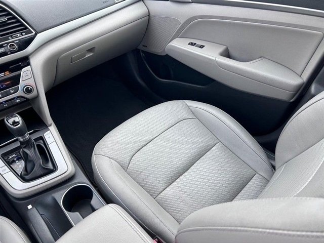 2018 Hyundai ELANTRA LIMITED - Photo 20