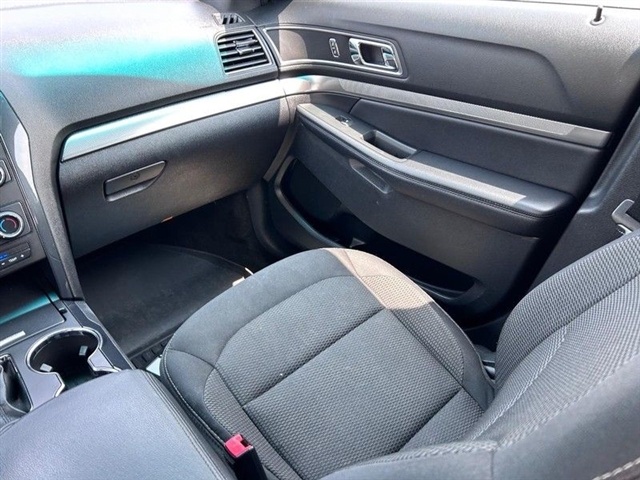 2018 Ford Explorer XLT - Photo 21