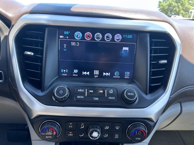 2018 GMC Acadia SLT-1 - Photo 21