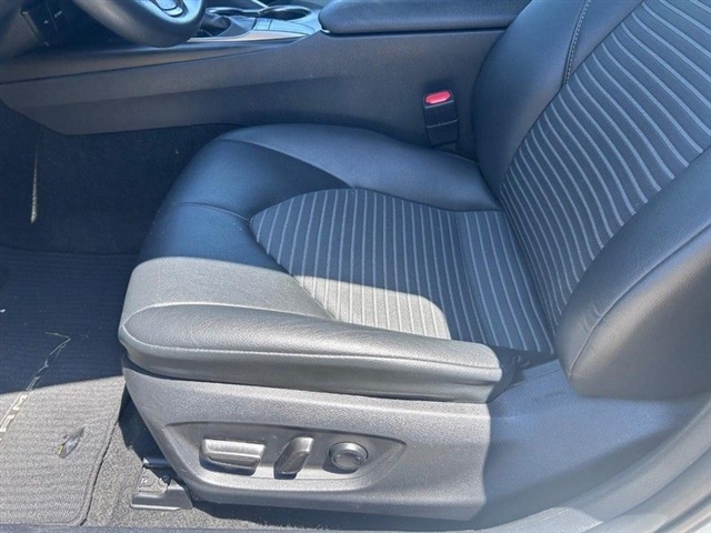 2023 Toyota Camry SE - Photo 21