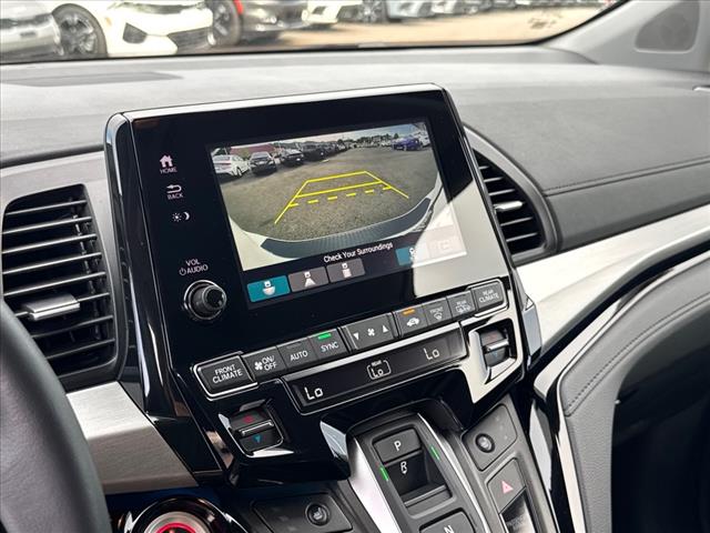 2024 Honda Odyssey Touring - Photo 21