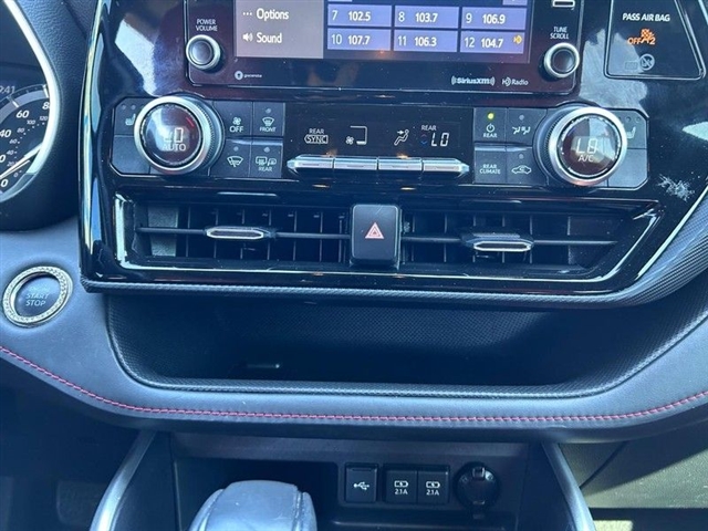 2021 Toyota Highlander XSE - Photo 21