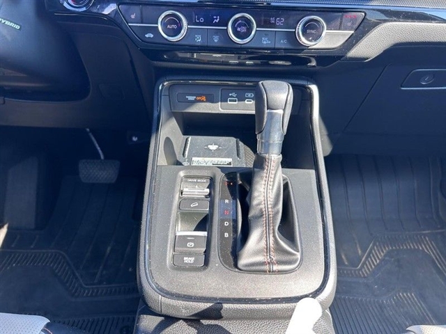 2023 Honda CR-V Hybrid Sport Touring - Photo 21