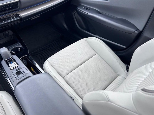 2024 Toyota Prius Limited - Photo 21