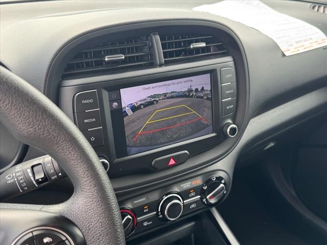 2023 Kia Soul LX - Photo 21