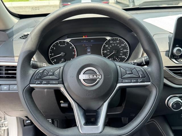 2023 Nissan Altima 2.5 SV - Photo 22