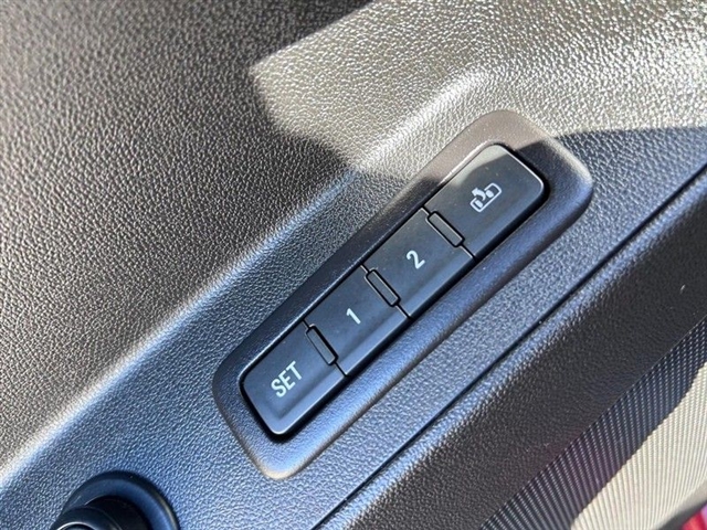 2019 Chevrolet Equinox Premier - Photo 22