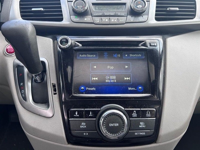 2017 Honda Odyssey EX-L - Photo 22