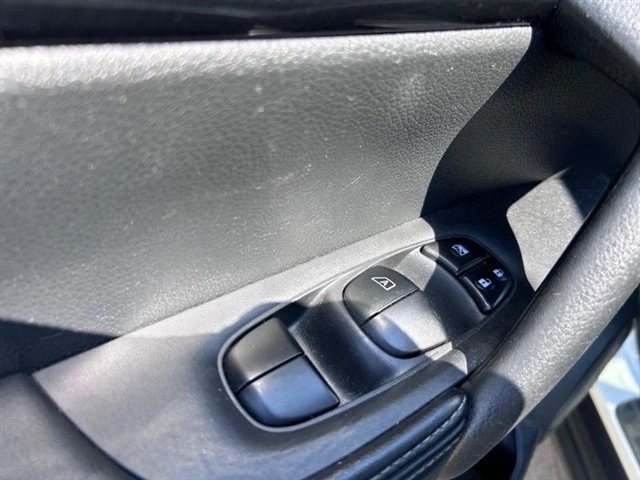 2020 Nissan Rogue SL - Photo 22