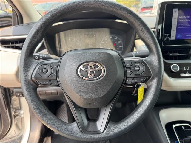 2023 Toyota Corolla LE - Photo 22