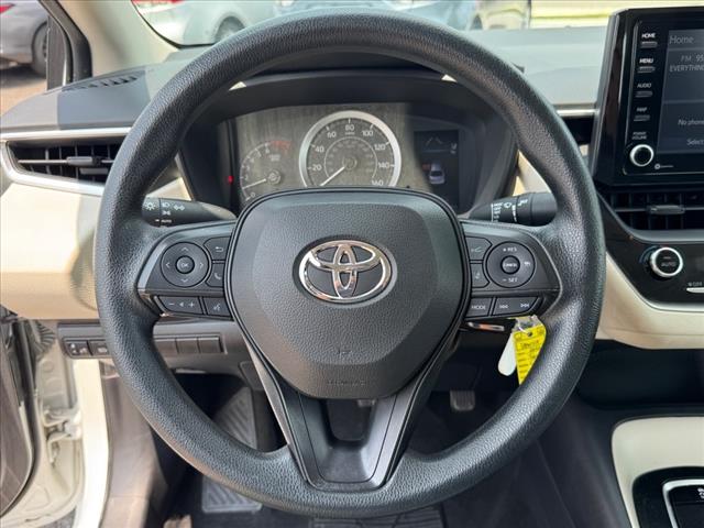 2022 Toyota Corolla LE - Photo 22
