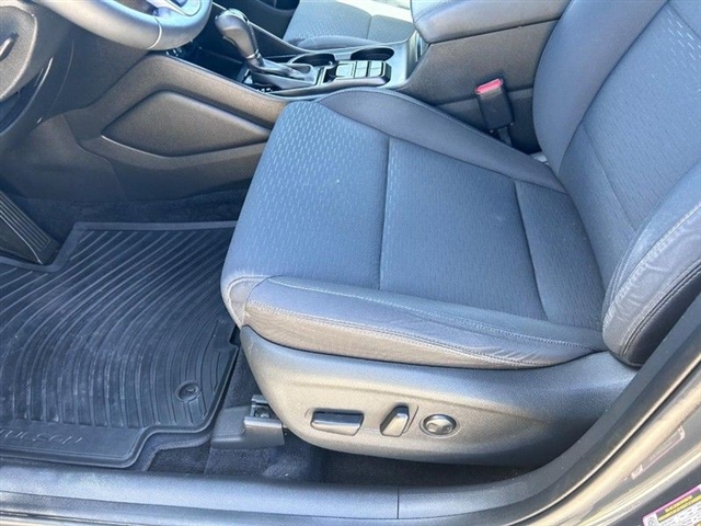 2020 Hyundai TUCSON Sport - Photo 22