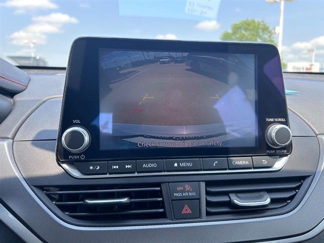 2023 Nissan Altima 2.5 SR - Photo 23