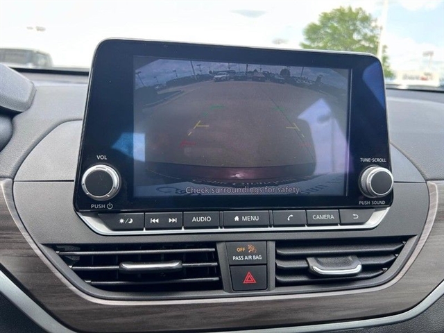 2023 Nissan Altima 2.5 SV - Photo 23