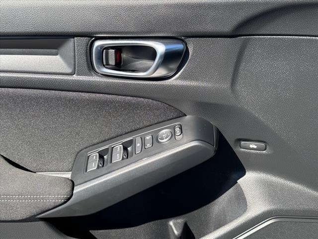 2025 Honda Civic Sport - Photo 23
