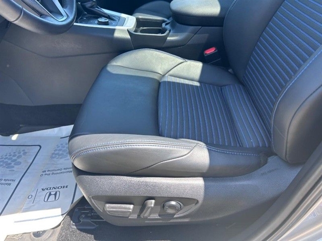 2021 Toyota RAV4 Hybrid XSE - Photo 23