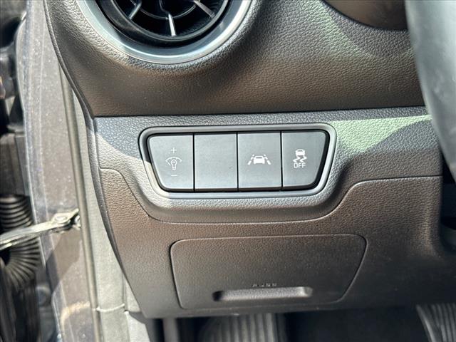 2019 Kia Forte S - Photo 23
